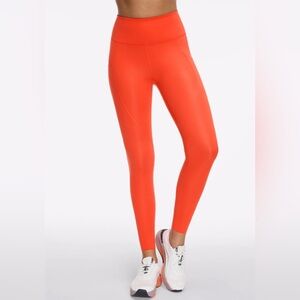 NWT Peloton PaceForm Performance Pocket Tight 25" Red Tomato